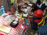我院组织毕业研究生参加“2018毕业季跳蚤市场”活动