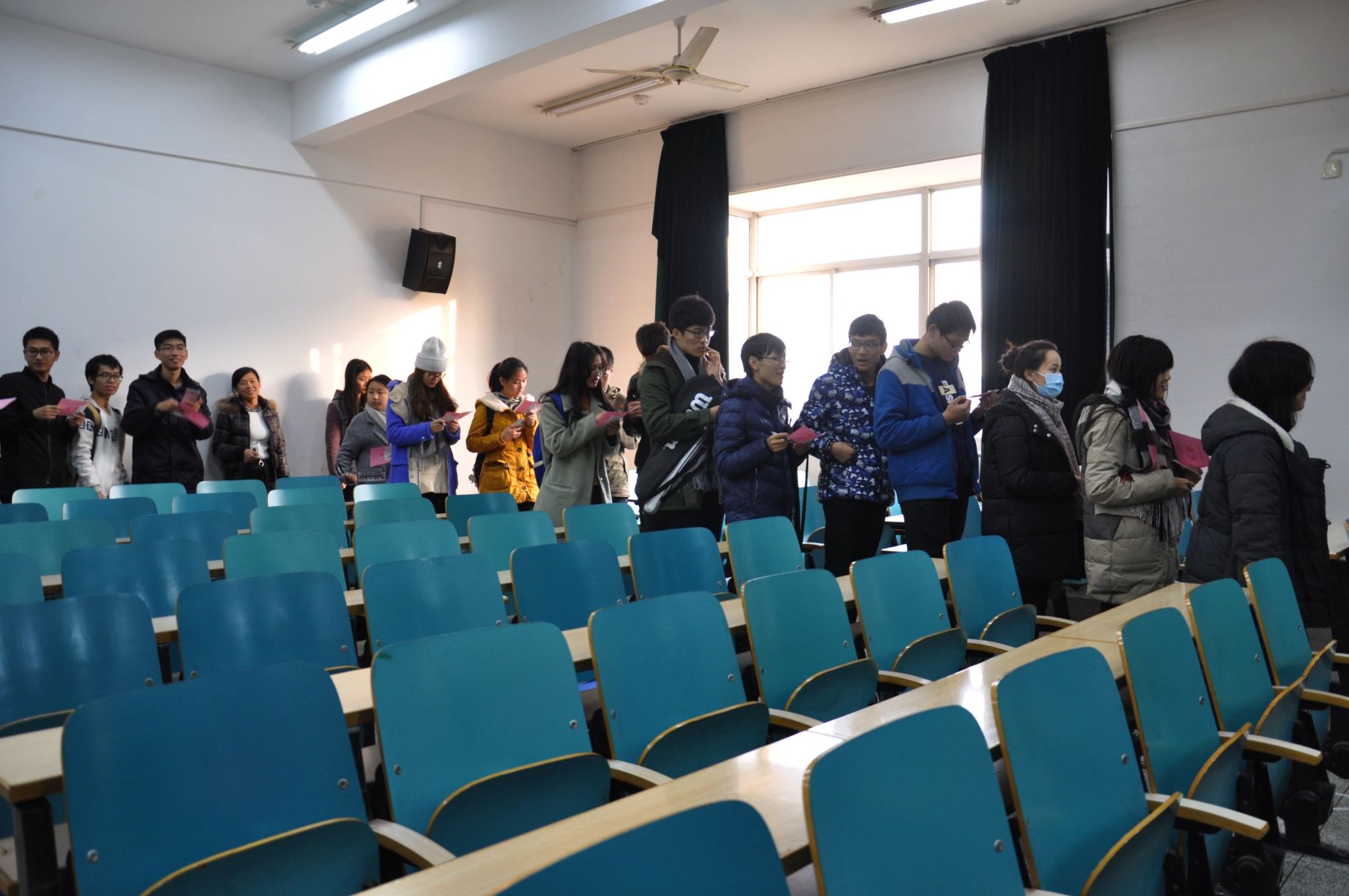 我院进行南京市江宁区第29选区选举区人大代表投票站选举活动