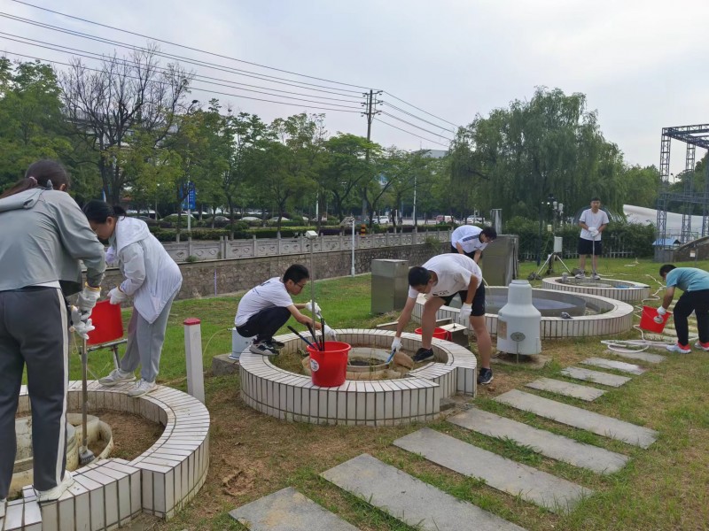 水文院开展劳动教育周活动