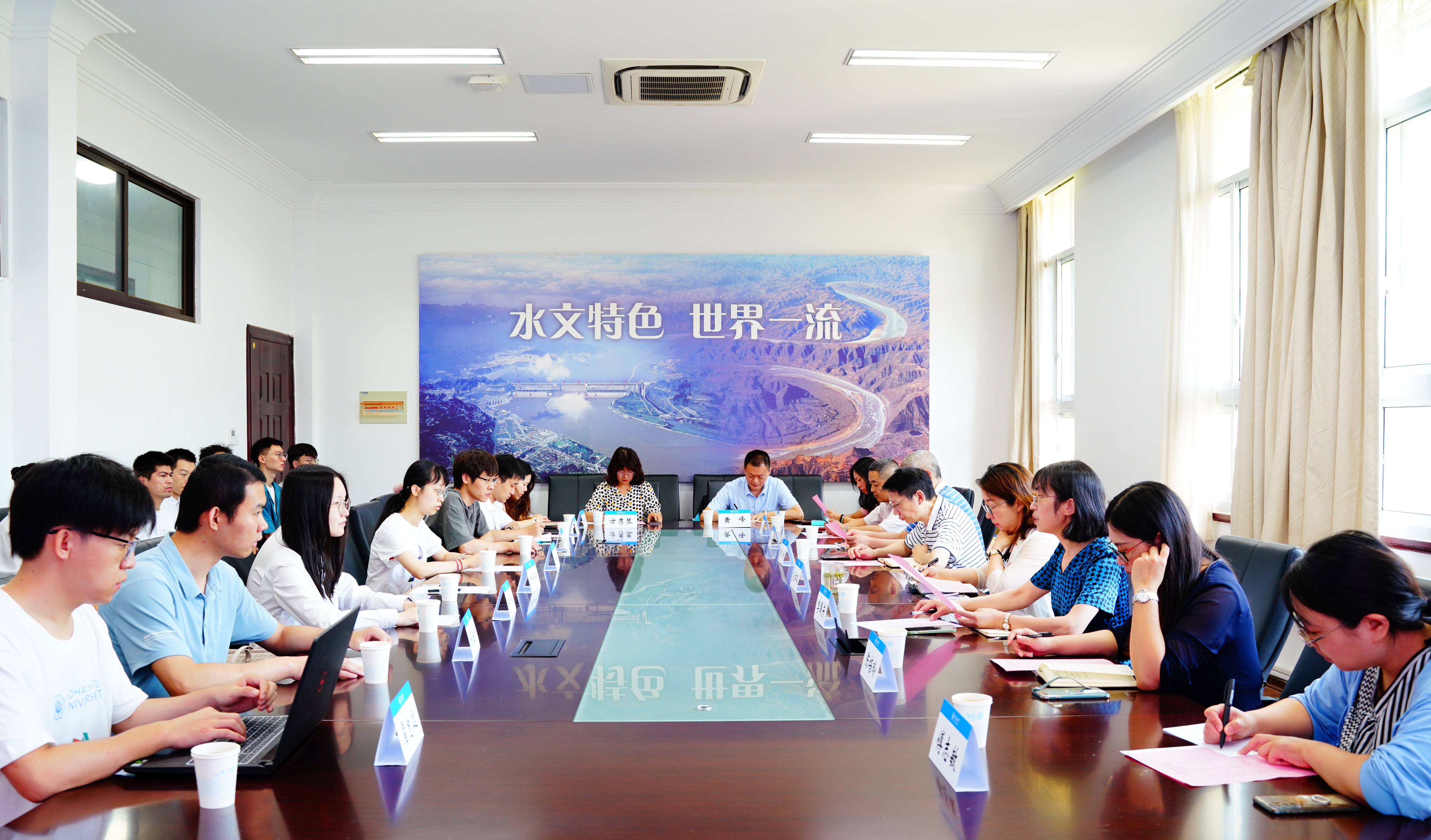 我院召开2022届毕业生座谈会