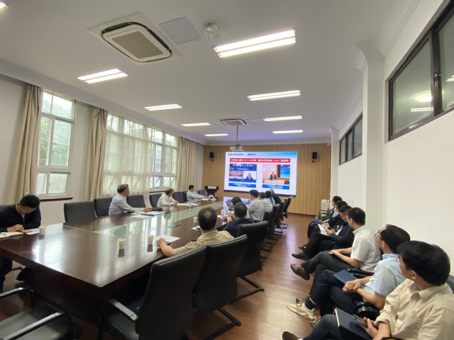 校长杨桂山一行来我院开展专题调研