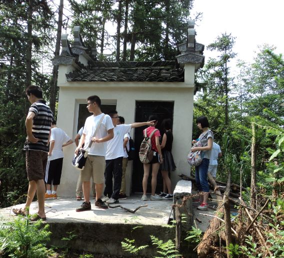 水文院赴祁门县实践小分队参观农村用水建设点—— 2014水文水资源...