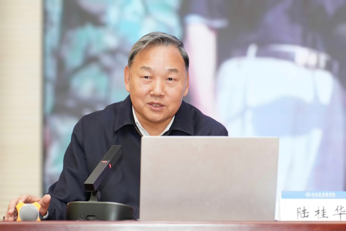 水利部原副部长陆桂华为我院新生开讲“新时代治水实践与水文发展”