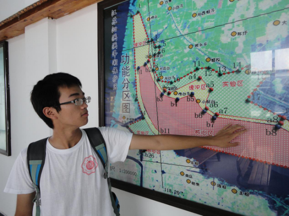 水文院赴江苏洪泽湖实践小分队参观湿地博物馆与周恩来故居——2016...