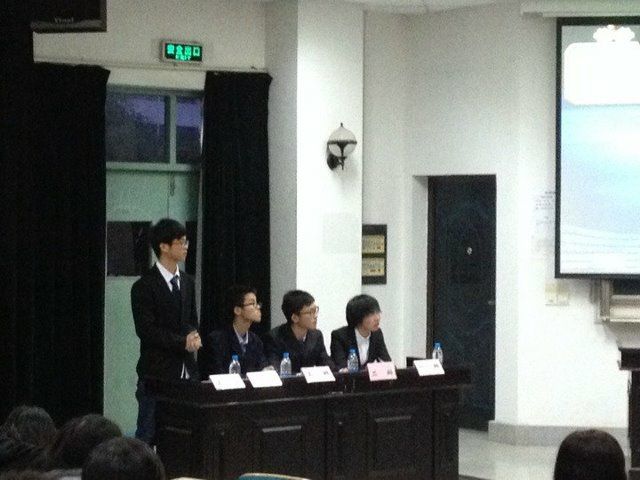 群雄舌战欲争锋，口若悬河显辩才——记“河海杯”辩论赛初赛