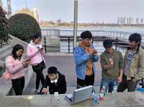 关注水环保 公益九龙湖