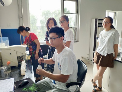 校友访谈话真情，实验操作出真知——记2018水文水资源学院暑期社会...