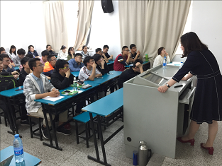 我院举办“学风建设月”系列活动——出国留学讲座