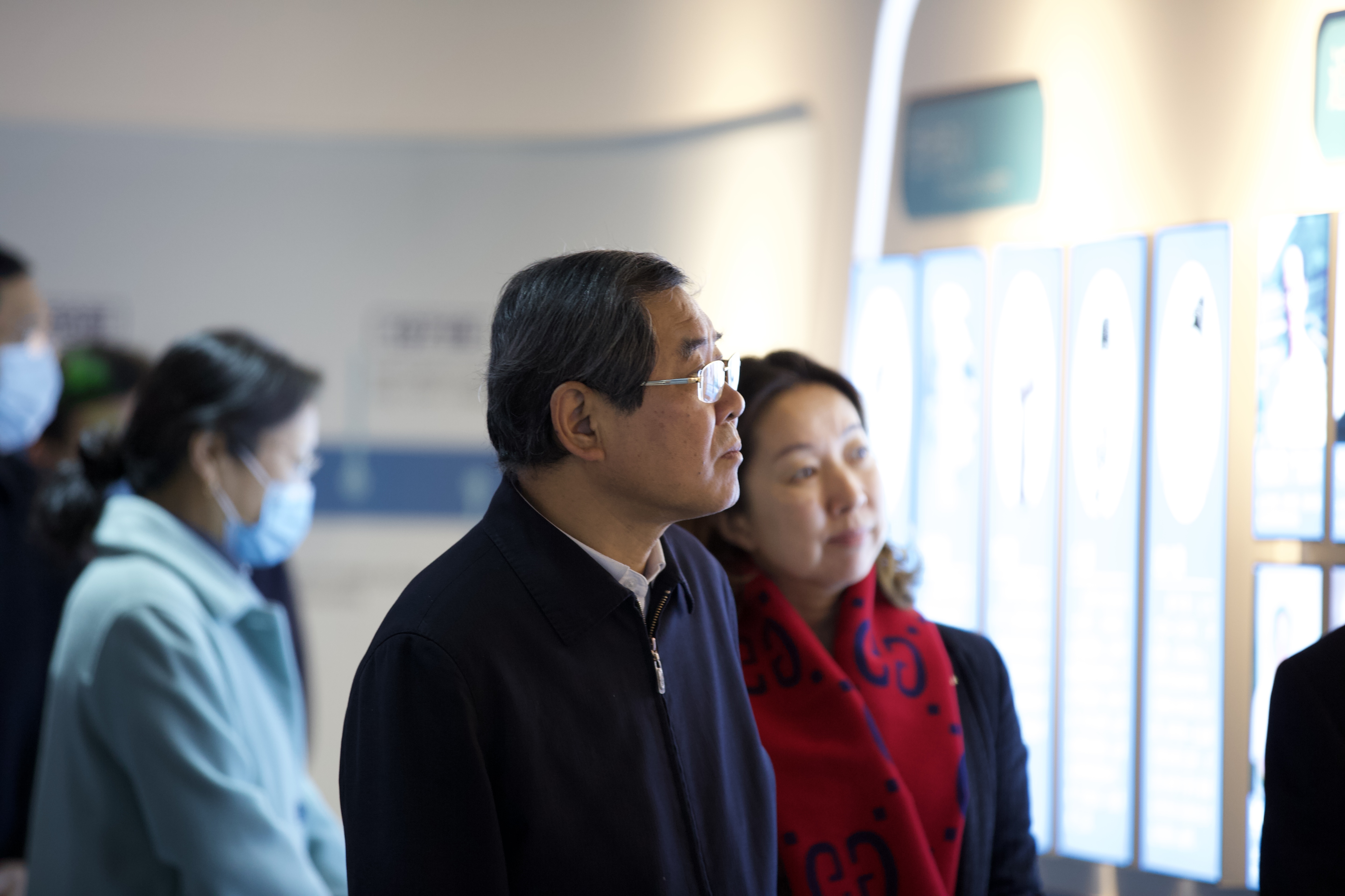 江苏省发展和改革委员会主任李侃桢一行来我院调研指导