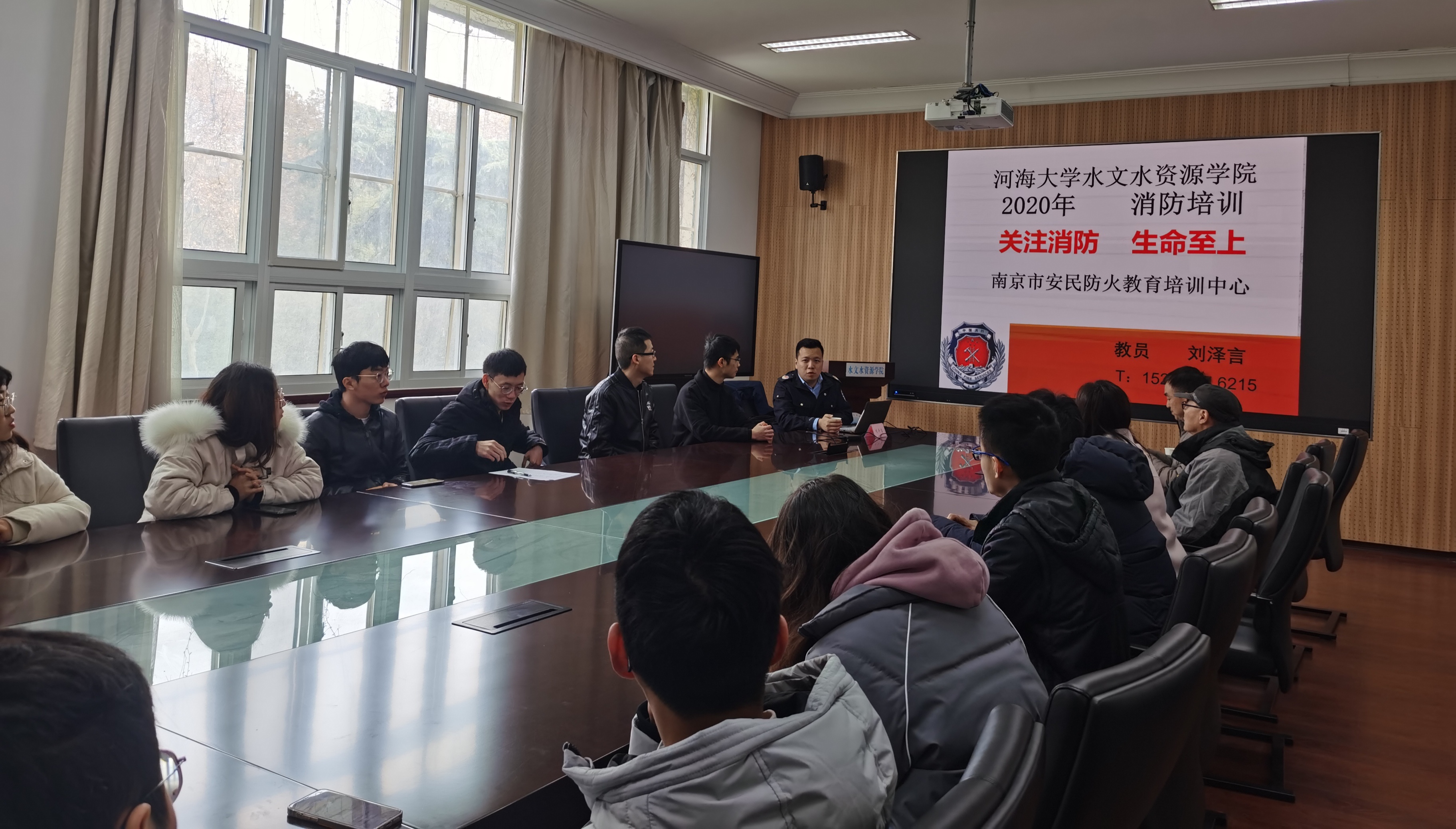 我院开展消防安全培训活动