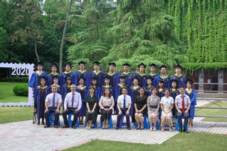 2020届河海大学水文院水文专业硕士3班毕业留念